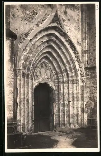 Fotografie unbekannter Fotograf, Ansicht Kirchberg am Wechsel, Portal der Kirche St. Wolfgang