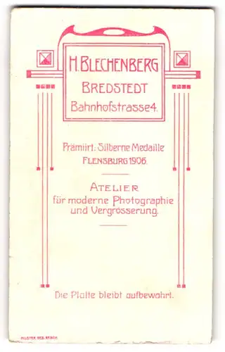 Fotografie H. Blechenberg, Bredstedt, Bahnhofstr. 4, Anschrift des Ateliers in Umrandung