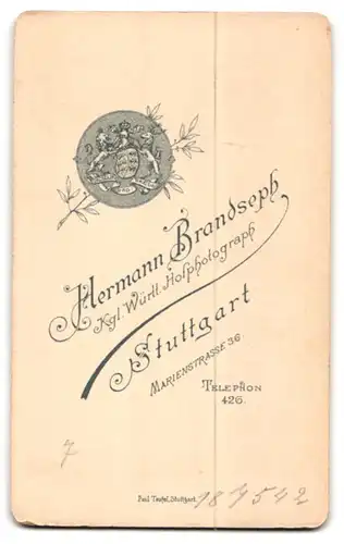 Fotografie H. Brandseph, Stuttgart, Mann im Anzug mit Vollbart und Brille