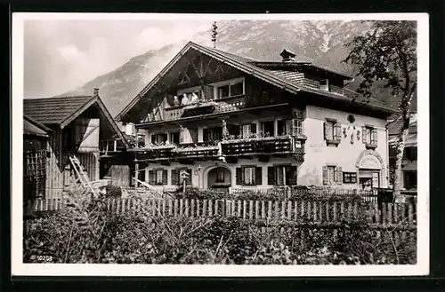 Foto-AK Garmisch, Hotel-Pension Haus Erhard, Griesstr. 20