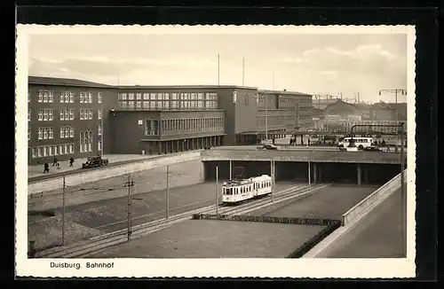 AK Duisburg, Bahnhof mit Unterführung