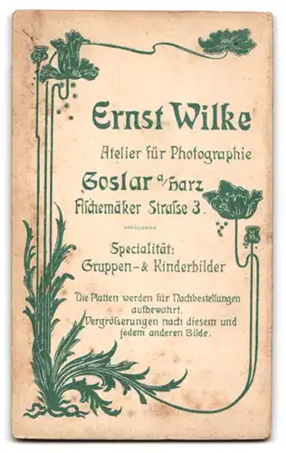 Fotografie Ernst Wilke, Goslar, niedliches Mädchen mit Puppe im Arm