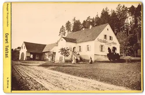 Fotografie Weingartshofer, Mödling, Ansicht Toblbad, Partie am Gottscheber Gasthaus mit Hausdamen