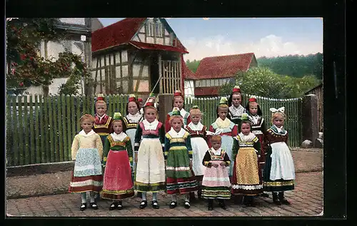 AK Dorfjugend am Sonntag vormittag, hessische Tracht