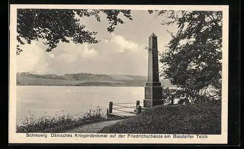 AK Schleswig, Dänisches Kriegerdenkmal auf der Friedrichschanze am Busdorfer Teich
