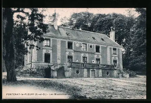 AK Fontenay-le-Fleury, Les Missionnaires