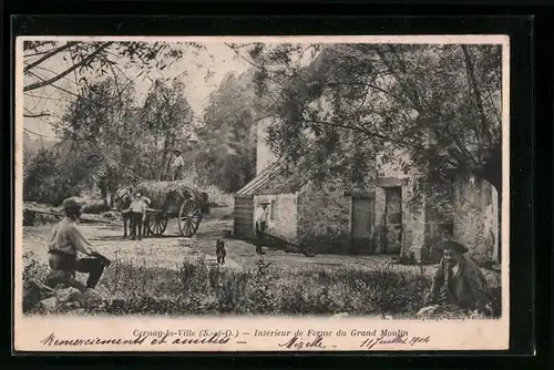 AK Cernay-la-Ville, Intérieur de Ferme du Grand Moulin