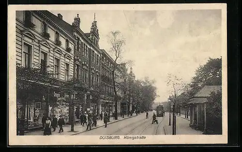 AK Duisburg, Königstrasse mit Passanten und Strassenbahn