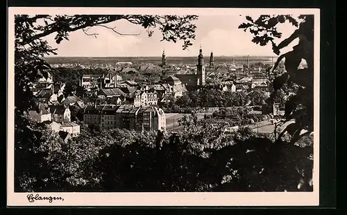 AK Erlangen, Generalansicht der Stadt mit Blick auf die Kirchtürme