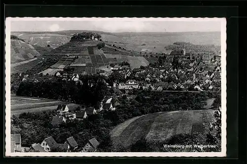 AK Weinsberg a. d. Weibertreu, Stadttotale mit der Burgruine über der Stadt