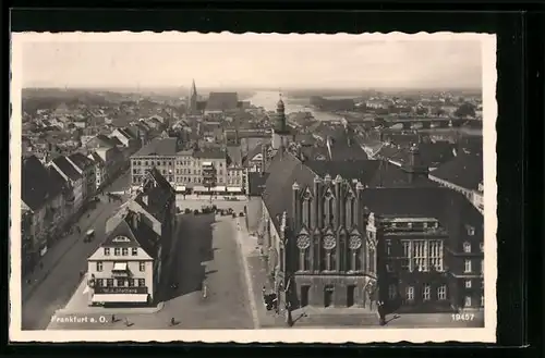 AK Frankfurt a. O., Stadtplatz mit dem Rathaus