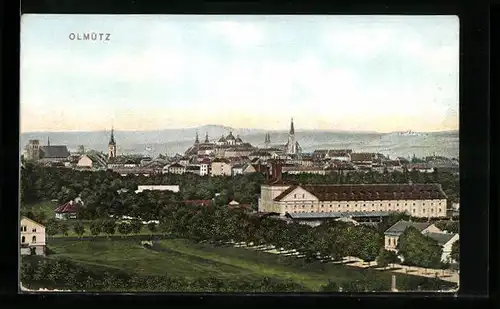 AK Olmütz, Stadtansicht mit Blick zur Kathedrale