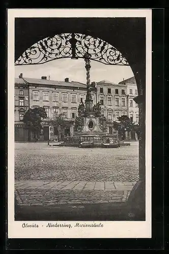 AK Olmütz, Niederring, an der Mariensäule