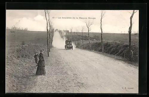 AK Rouge, La descente de la Maison