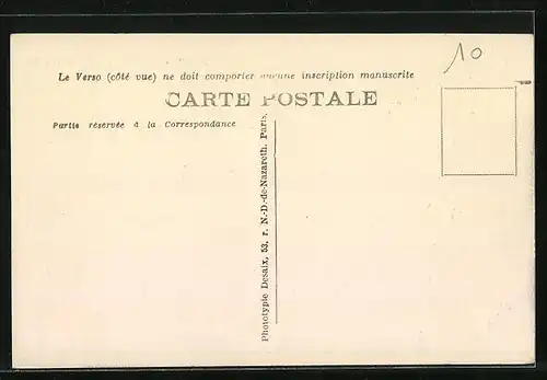 AK St-Martin-en-Campagne, La Place de l`Eglise