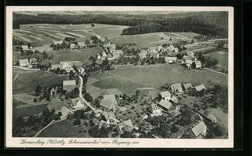 AK Zwerenberg /Schwarzwald, Ortsansicht vom Flugzeug aus