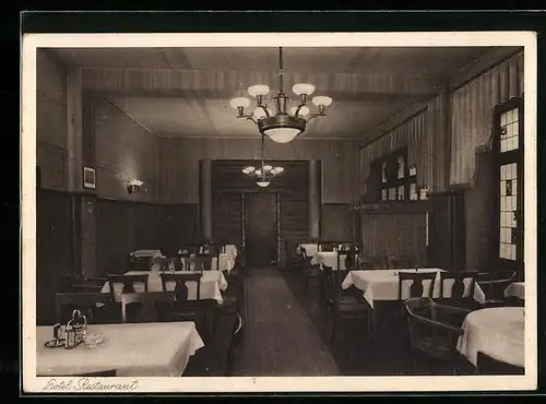 AK Hagen /Westf., Victoria-Betriebe, Hotel-Restaurant u. Cafe-Mokkastube, Innenansicht