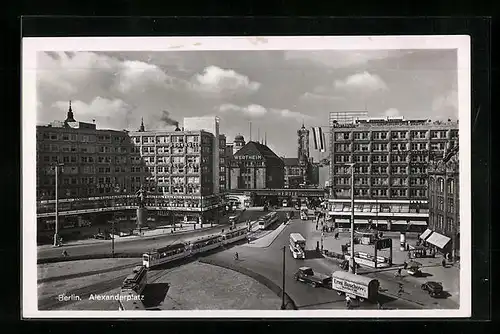 AK Berlin, Strassenbahnen auf dem Alexanderplatz