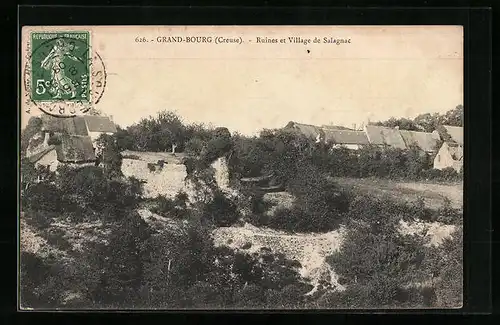 AK Grand-Bourg, Ruines et Village de Salagnac