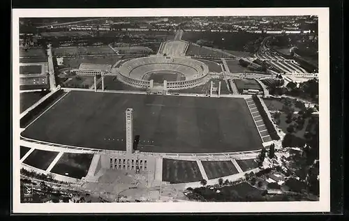 AK Berlin, Reichssportfeld, Gesamtansicht, Fliegeraufnahme