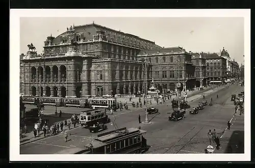 AK Wien, Strassenbahnen vor der Oper