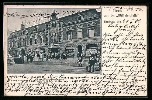 AK Hamburg-St.Pauli, Gasthaus Wilhelmshalle, Strassenansicht mit Passanten und Gruppe im Eingang