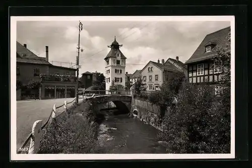 AK Wurzbach /Thür., Partie an der Sormitz, Turm, Cafe Fiedler