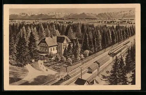 AK Lochham bei Planegg, Gasthaus Waldschenke Lochham G. Lackl mit Bahnhof aus der Vogelschau