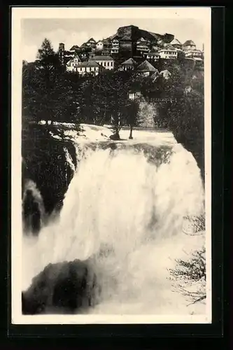 AK Jajce, Wasserfall mit Ortsansicht