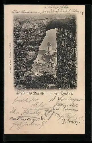 AK Dürnstein /Wachau, Teilansicht durch einen Mauerspalt