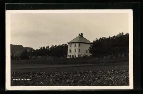 AK Plank a. Kamp, Ortspartie mit Wohnhaus