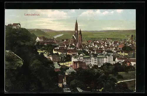 AK Landshut, Blick auf Burg Trausnitz und Martinskirche