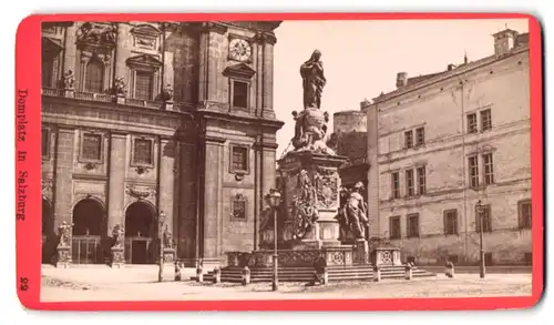 Fotografie Würthle & Spinnhirn, Salzburg, Ansicht Salzburg, Blick auf den Domplatz mit Denkmal