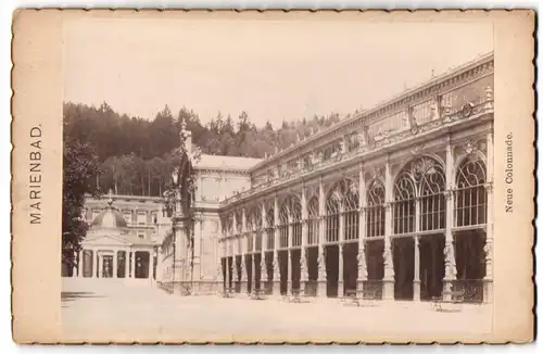 Fotografie unbekannter Fotograf, Ansicht Marienbad, Partie an der neuen Colonnade