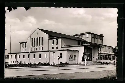 AK Zweibrücken, Blick auf die Festhalle