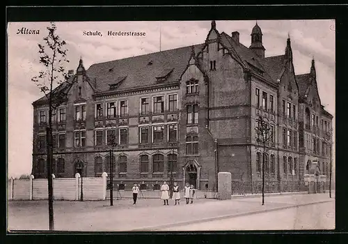 AK Hamburg-Altona, Schule in der Herderstrasse