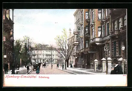 AK Hamburg-Eimsbüttel, Strasse Schulweg mit Passanten