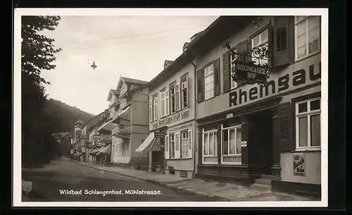 AK Bad Schlangenbad, Mühlstrasse mit Gasthaus Rheingauer Hof und Friseurgeschäft