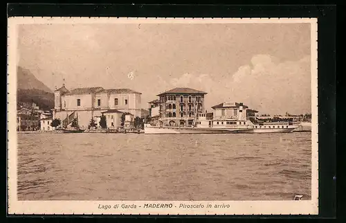 AK Maderno, Piroscafo in arrivo, Lago di Garda