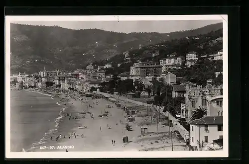 AK Alassio, Teilansicht mit Strand aus der Vogelschau