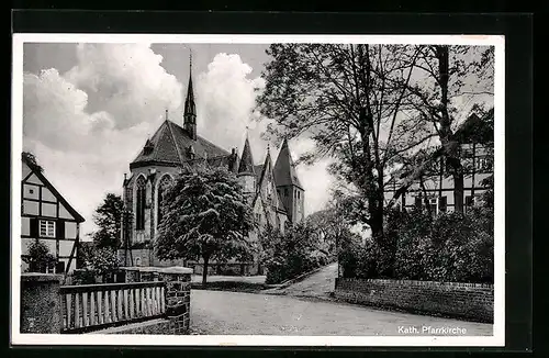AK Bremen /Kr. Soest, Ortspartie mit katholischer Pfarrkirche