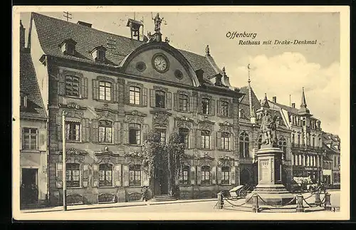 AK Offenburg, Rathaus mit Drake-Denkmal