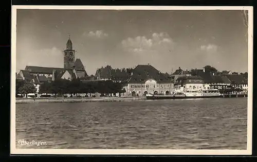 AK Überlingen, Ortsansicht vom Wasser mit Dampfer Zaeringen