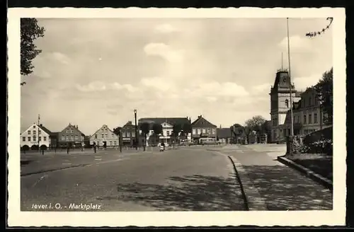 AK Jever i. O., Marktplatz