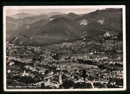 AK Wehr i. Baden, Ortsansicht mit Umgebung, Fliegeraufnahme