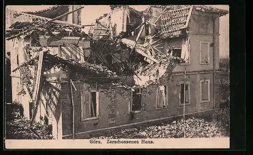 AK Görz, Zerschossenes Haus