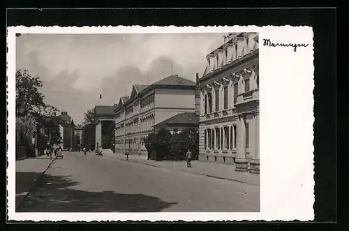AK Meiningen, Strassenpartie im Sonnenschein