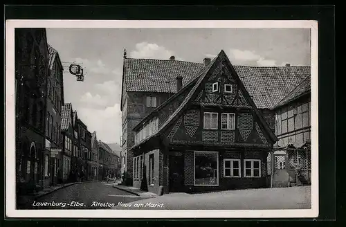 AK Lauenburg /Elbe, Ältestes Haus am Markt