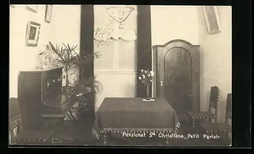 AK Frohsdorf /N.-Ö., Pensionat Sta. Christana, Petit Parloir