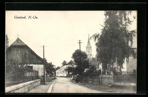 AK Gmünd, Strassenpartie mit Kirche